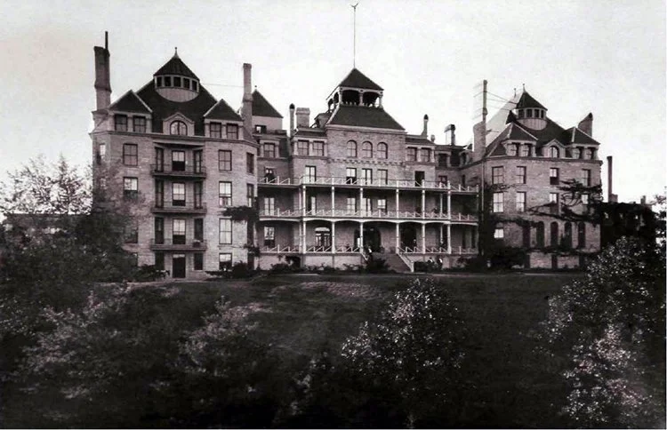 1886 Crescent Hotel is one of the best Halloween events in the US!