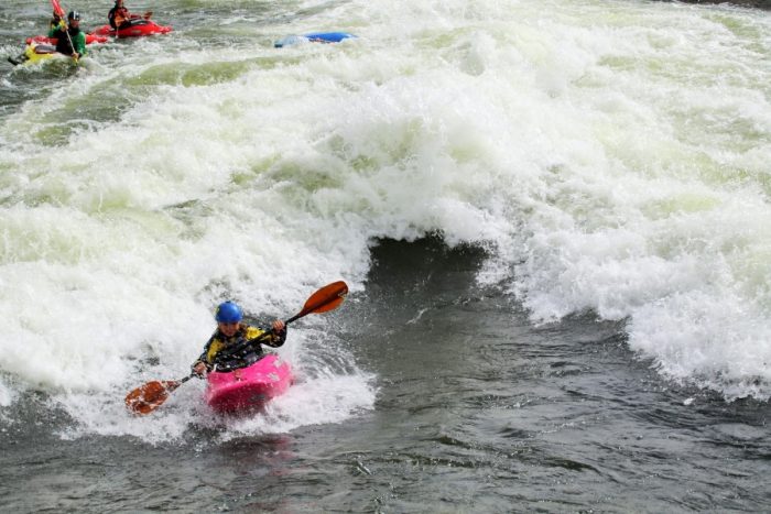Kayaking Kids surf M-Wave