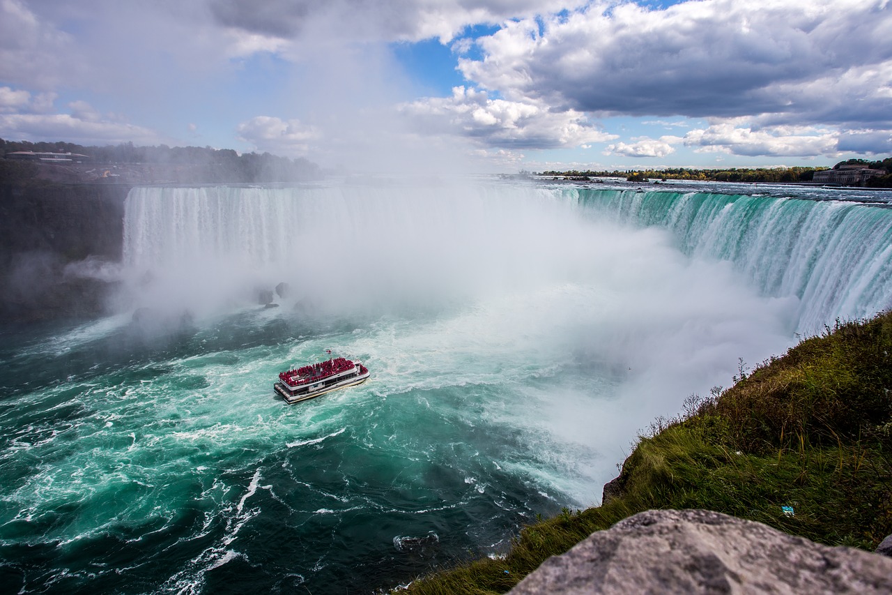 Niagara Falls, hands downs a top Family Vacation Destination in Canada.